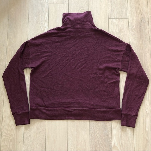 Aritzia Community Allora Turtleneck Long Sleeve Top in Maroon Size M - Picture 3 of 10